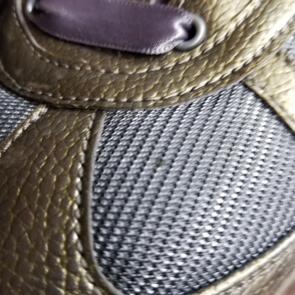 Nike shoes silver size 6.5 - Picture 9 of 9